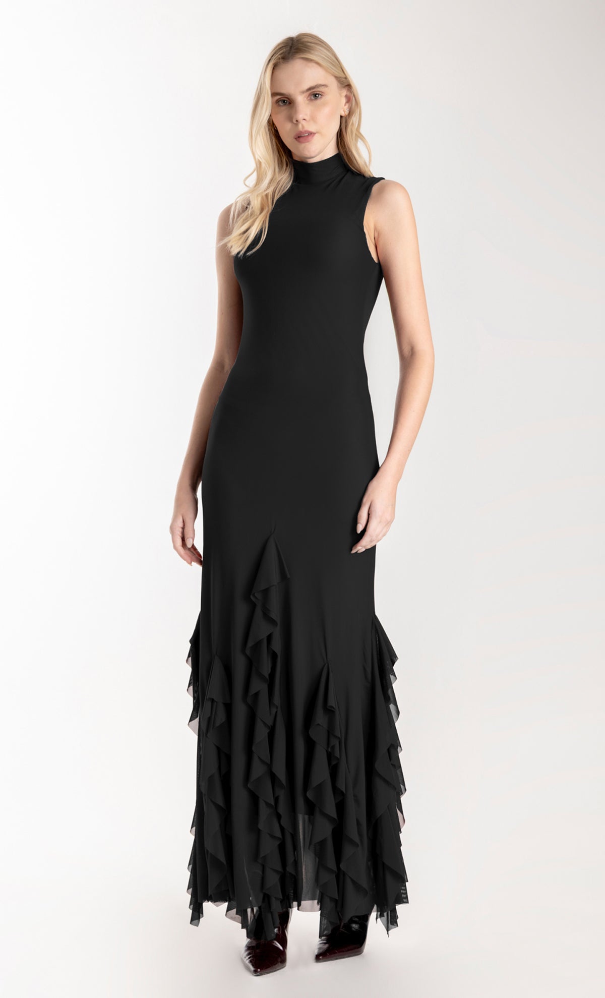 Aneta Black Maxi Dress